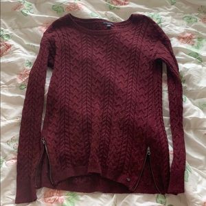 American Eagle Maroon Sweater